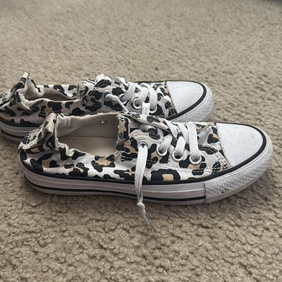Leopard Converse slip on shoes size 5. - Picture 5 of 5